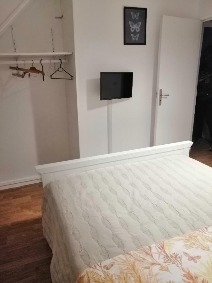Chambres D'Hotes Chez Marilou 欧奈索斯博伊斯 外观 照片